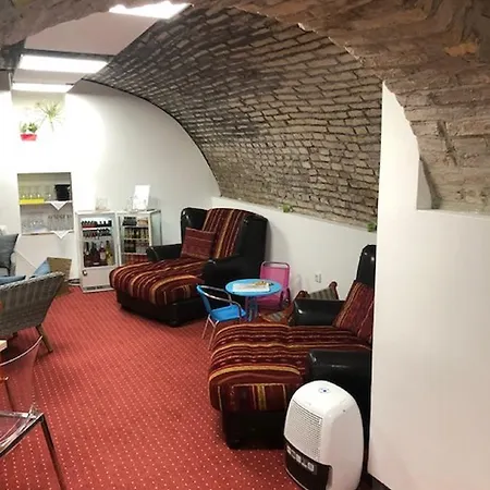 Designholz Studio Apartment Gyor